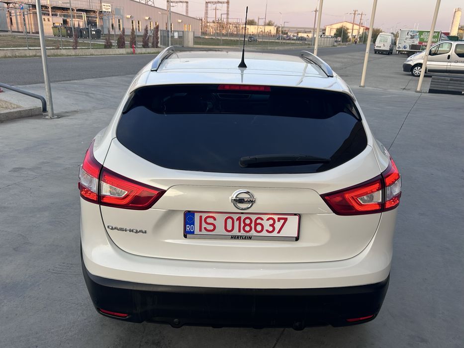 Nissan Qashqai Full 2015 camera 360 Piele panoramic