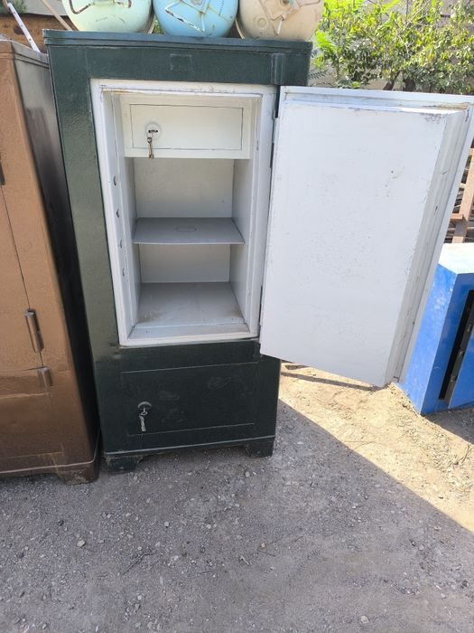 Pul va Hujjat saqlash Seyflari