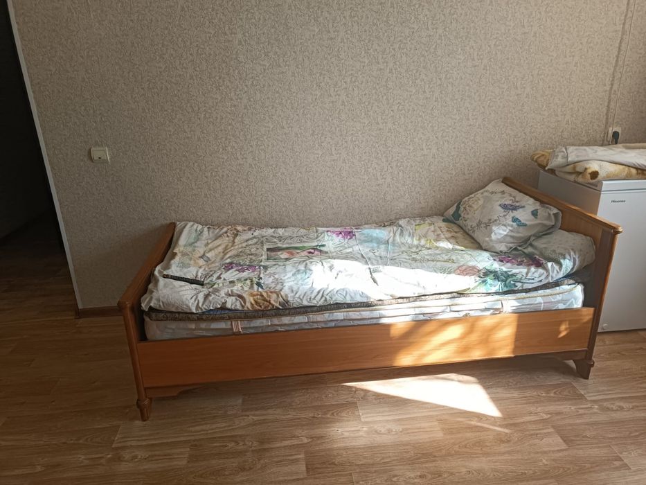 Продам кровать в хорошем состоянии