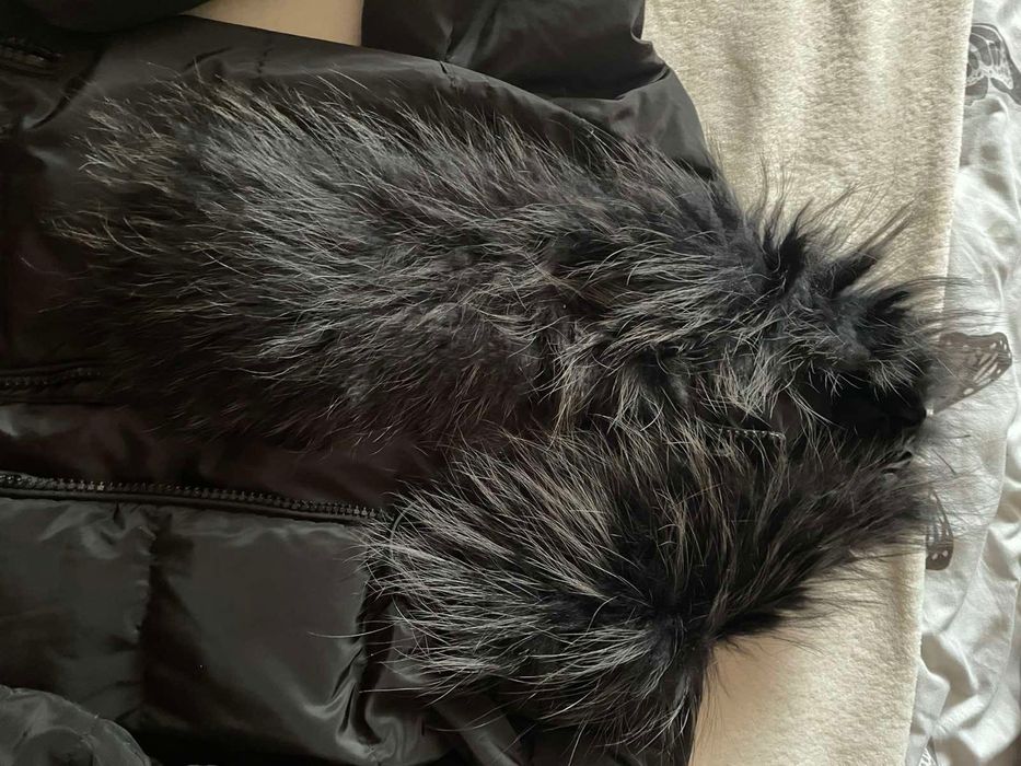 Оригинално яке на марката moncler