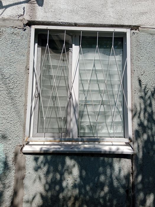 Продам решотки на окна