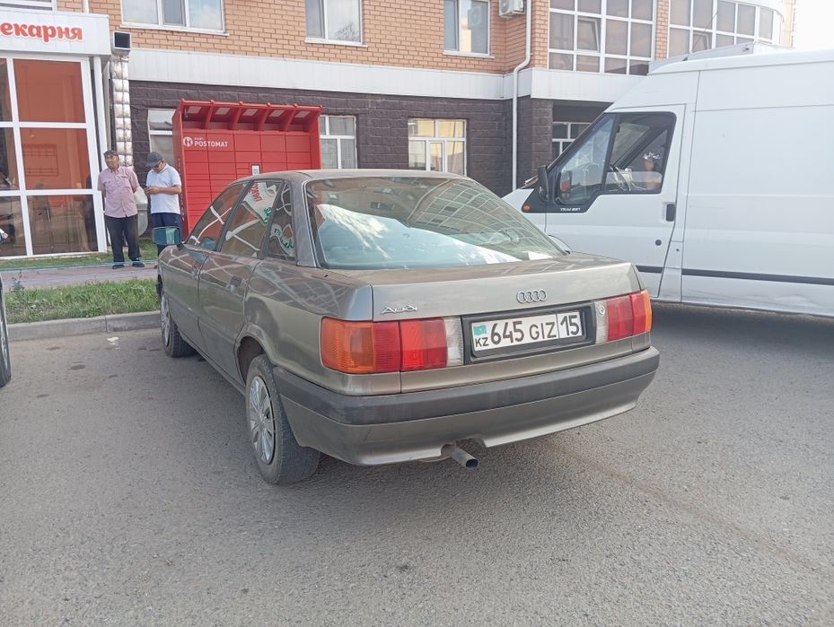 Продам Ауди 80 срочноооо