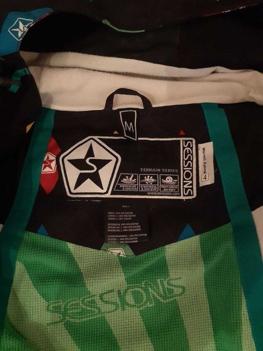 Яке за сноуборд Sessions - М