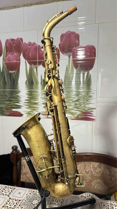 v - Instrumente muzicale | OLX.ro
