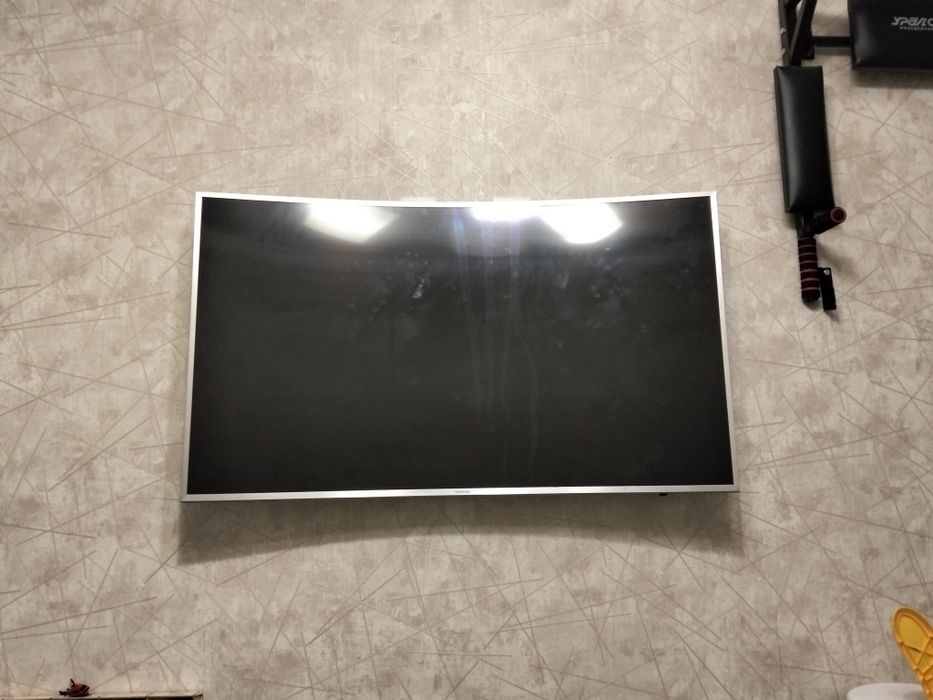 Продается телевизор