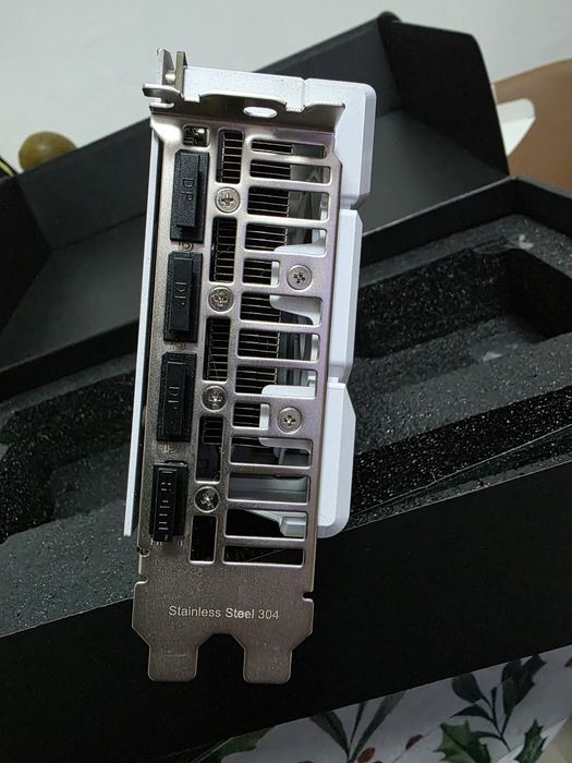 Placa video rtx 4060 oc white