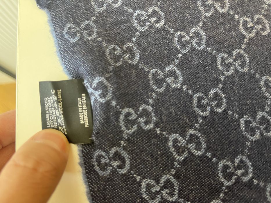 Продам шарф Gucci