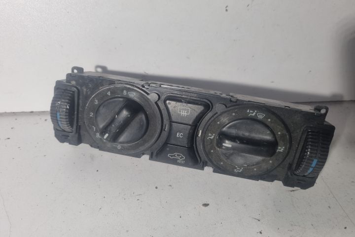 Comanda AC 210 830 29 85 Mercedes-Benz CLK-Class C208