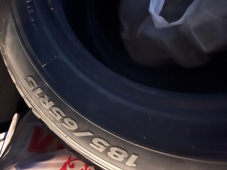 Зимни гуми  185/65/15