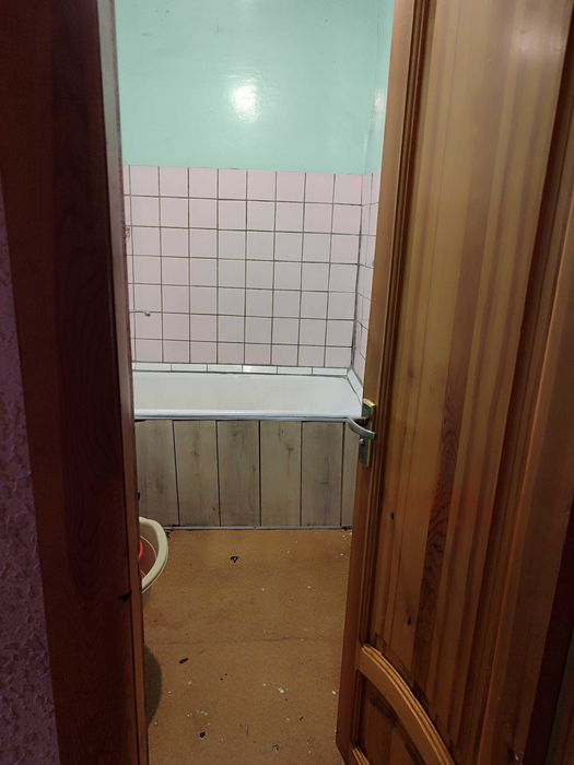 3 xonali kvartirada bitta xonasiga ijaraga (faqat ayollar va qizlarga)