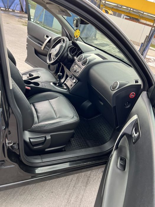 Vând Nissan Qashqai 1.5 DCI