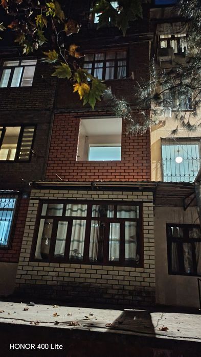 Кладка  балкон. Balkonlarga Ablisofka g'isht teramiz