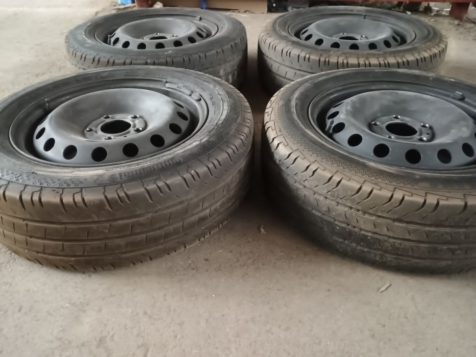 Джанти и гуми 205/65/16С, 5х118, Рено Трафик, Опел Виваро, Нисан