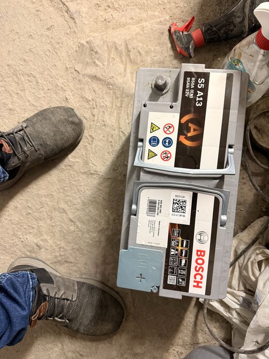 Bosch 95 Ah, 850 A, AGM