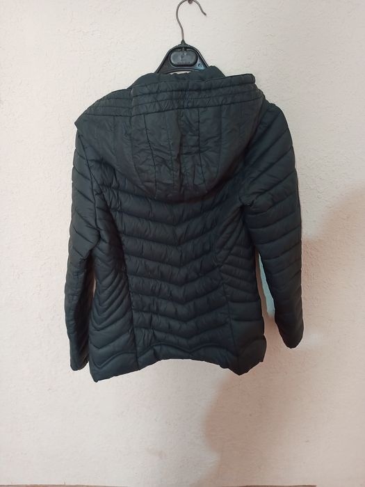 Качественная женская куртка