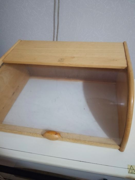 Продам хлебницу за 4000 тг б/у Талдыкорган