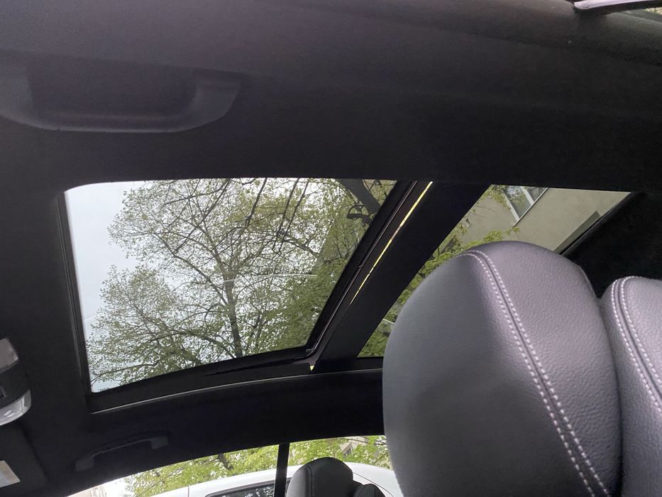 Mercedes E coupe 2.2 D… panoramic..2014