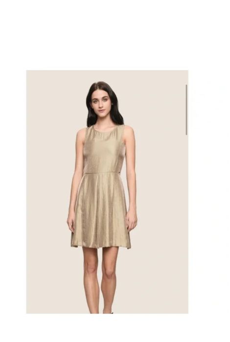 Рокля Armani exchange.