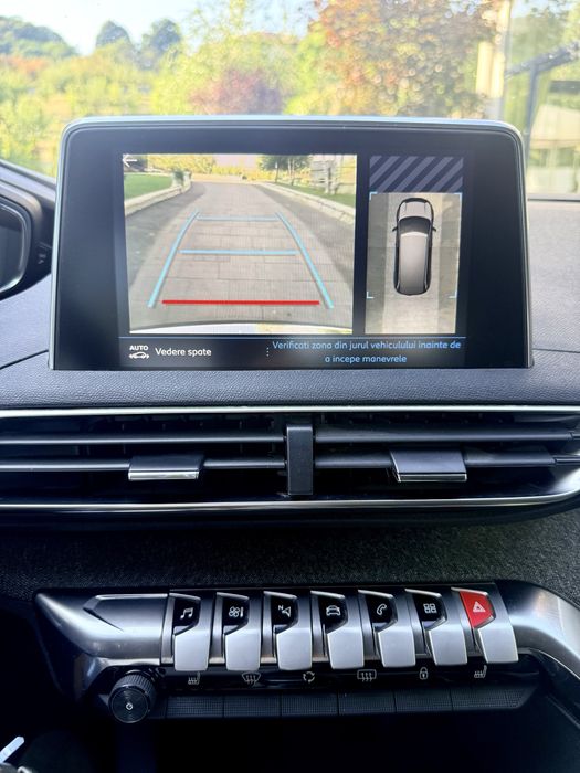 Peugeot 5008 Allure 1.5d Cutie Automata! Garantie 12 Luni!