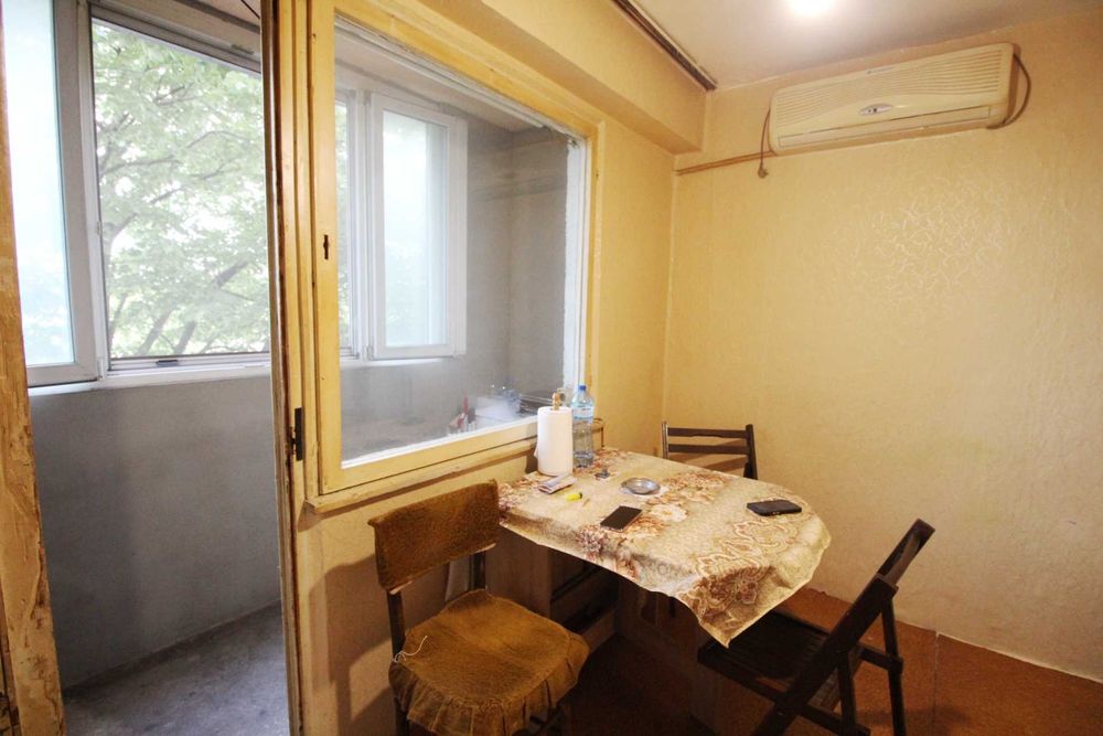 Продава се Двустаен апартамент в Русе, Централен кооп. пазар - 62 кв.м за 576 €/кв.м - Снимка #11