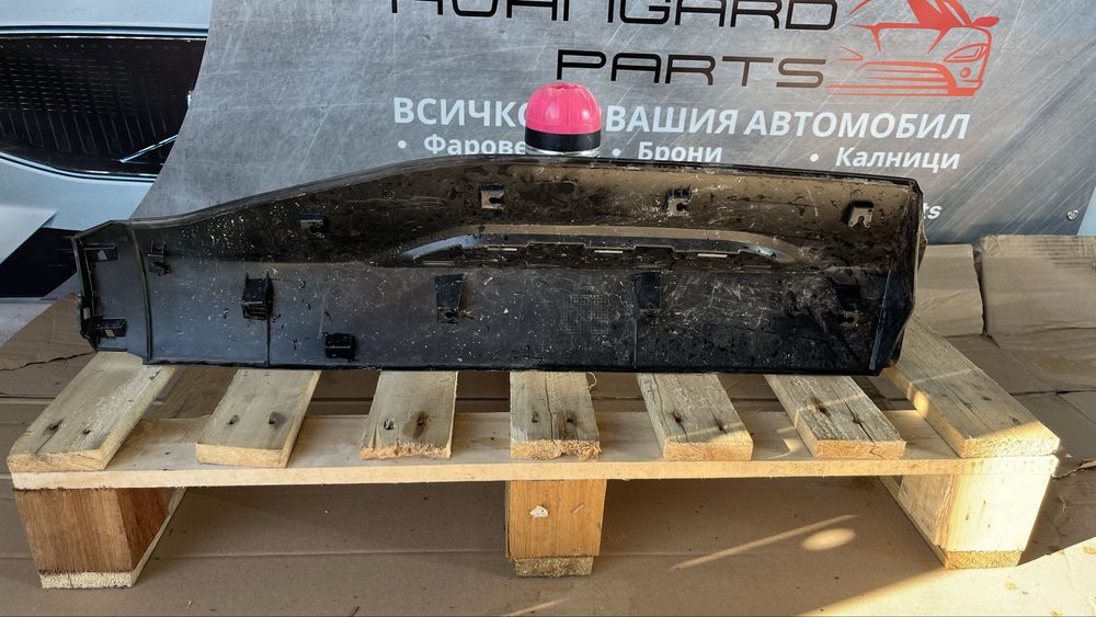 2 броя Декоративна лайстна на задна лява врата Toyota Yaris Cross 2020-