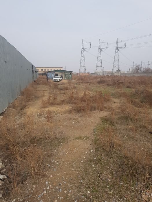 Продаётся  типлица напротив грэс.