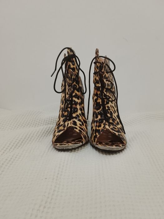 Продаю ботильоны для High Heels в леопардовом принте.