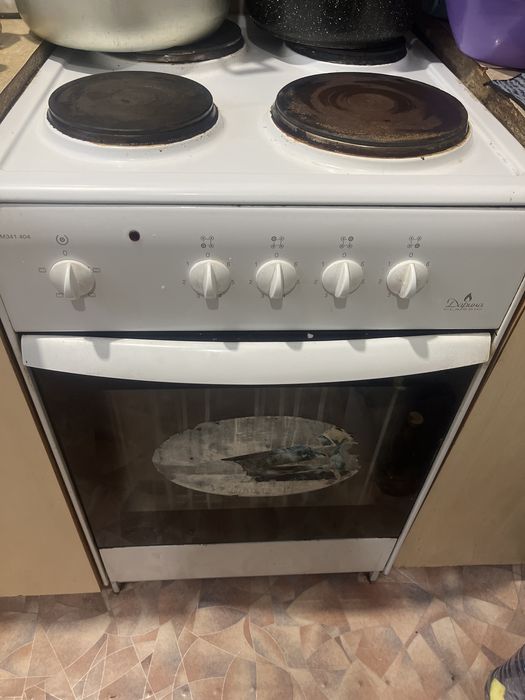 Отдам плитку рабочую срочно