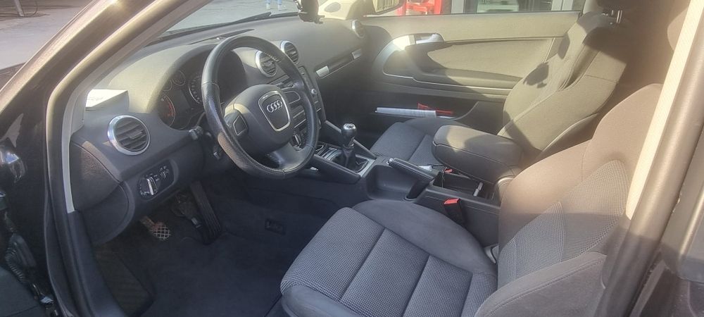 Audi A3, cutie manuală, motorizare 1.8 TFSI, 132k km REALI , distribuție schimbată