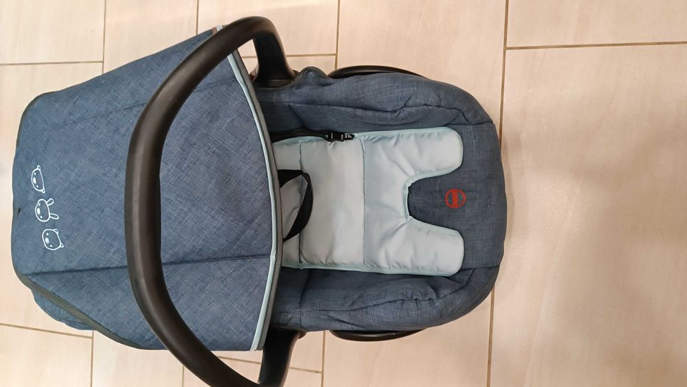 Детски кош столче за кола пренасяне Chipolino