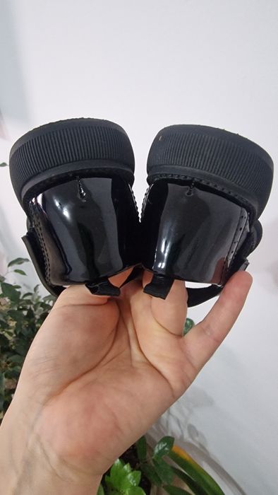 Школьные туфли для девочек