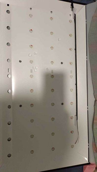 Телевизор Supra stv-lc40100wl