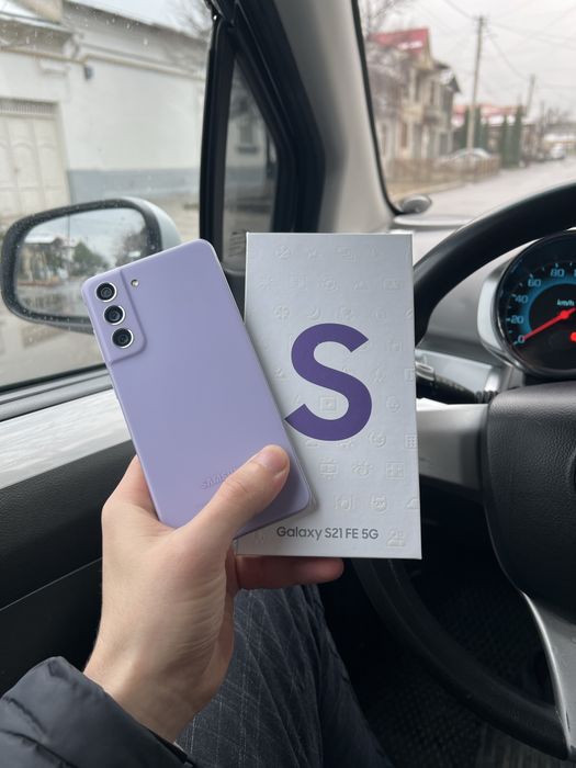 Samsung Galaxy S21 Fe yengide