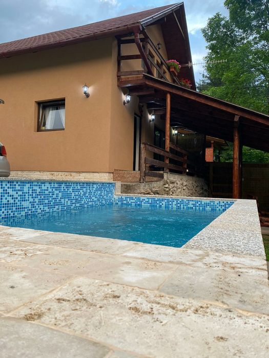 Inchiriez Cabana -  Boga Padis