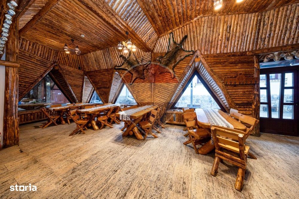 Pensiune cu restaurant și spații comerciale, central Râșnov