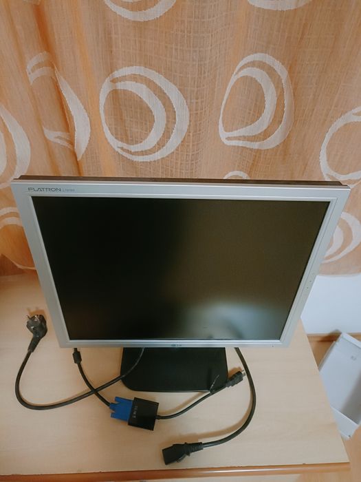 Vand monitor LG Flatron