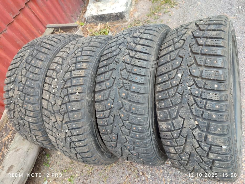 Продам резину.  .