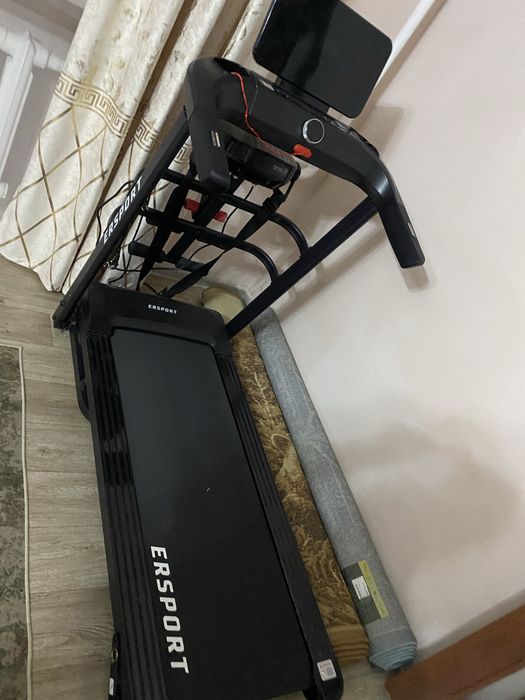 Сочно продам беговые дорожку