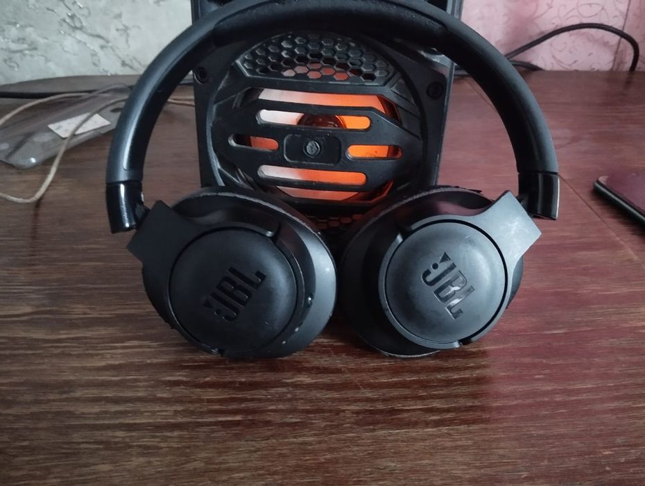 Наушники JBL  8000