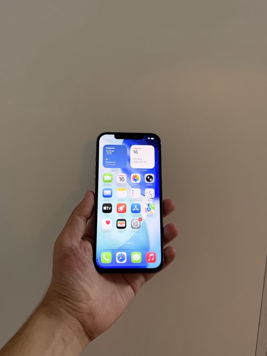 iPhone 12 Pro Max 256Gb - В хорошем состоянии