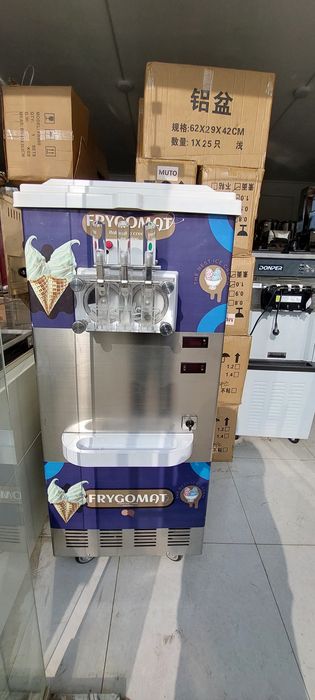 Freezer Muzqaymoq apparat Professional.Frigomat .Domper. ARGINALI OPTI