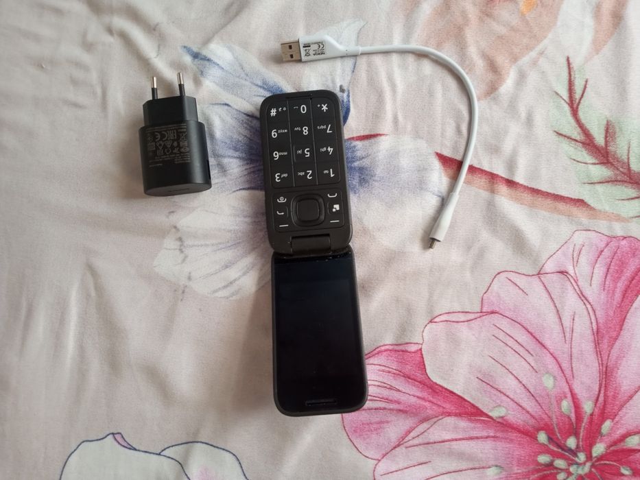 Nokia 2660 Flip de vanzare