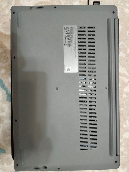 Продам Ноутбок Оффисный , Lenovo
