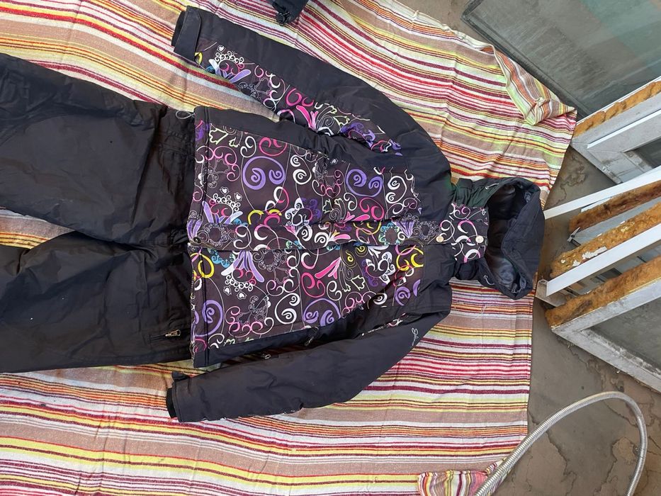 Зимний женский комбинезон