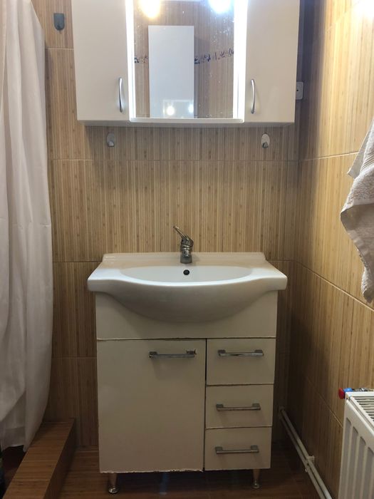 Set baza si lavoar + baterie