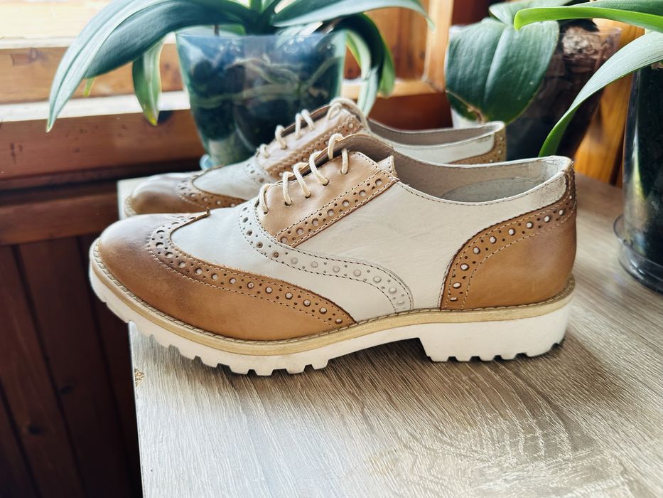 Дамски обувки Gido