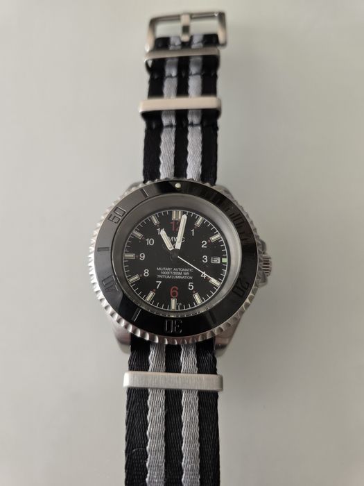 Часовник MWC diver 300m