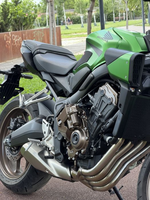 Honda cb650r 2025