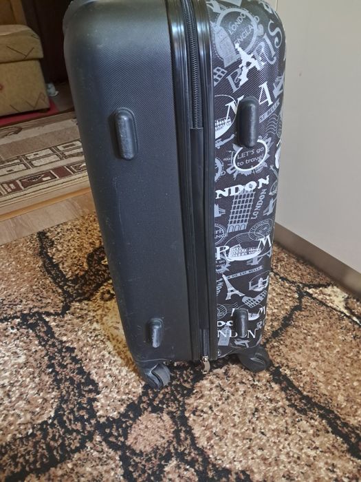 Troler. Dimensiune  55/40/25. Tg Mureș