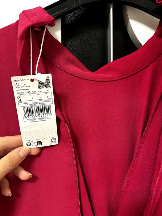 Секси нова дамска рокля Mango, S размер с етикет!